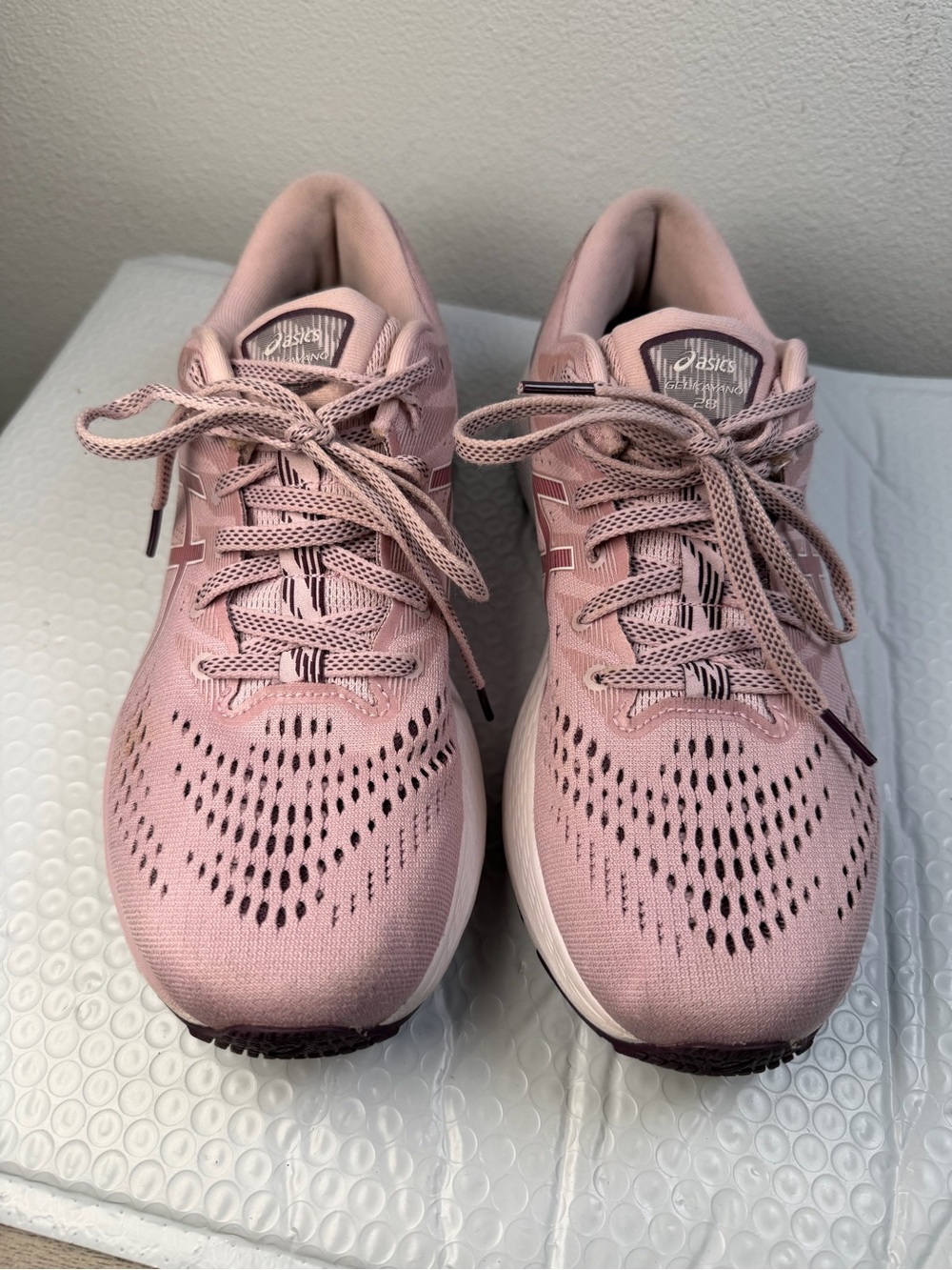 ASICS GEL-Kayano 28 Women’s Running Shoes Pink Size 10.5 Athletic Sneakers